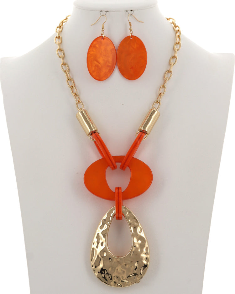HAMMERED TEARDROP ORANGE NECKLACE SET