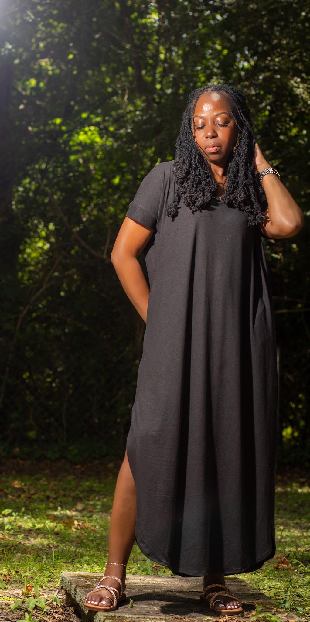 BRUSHED V-NECK MAXI DRESS